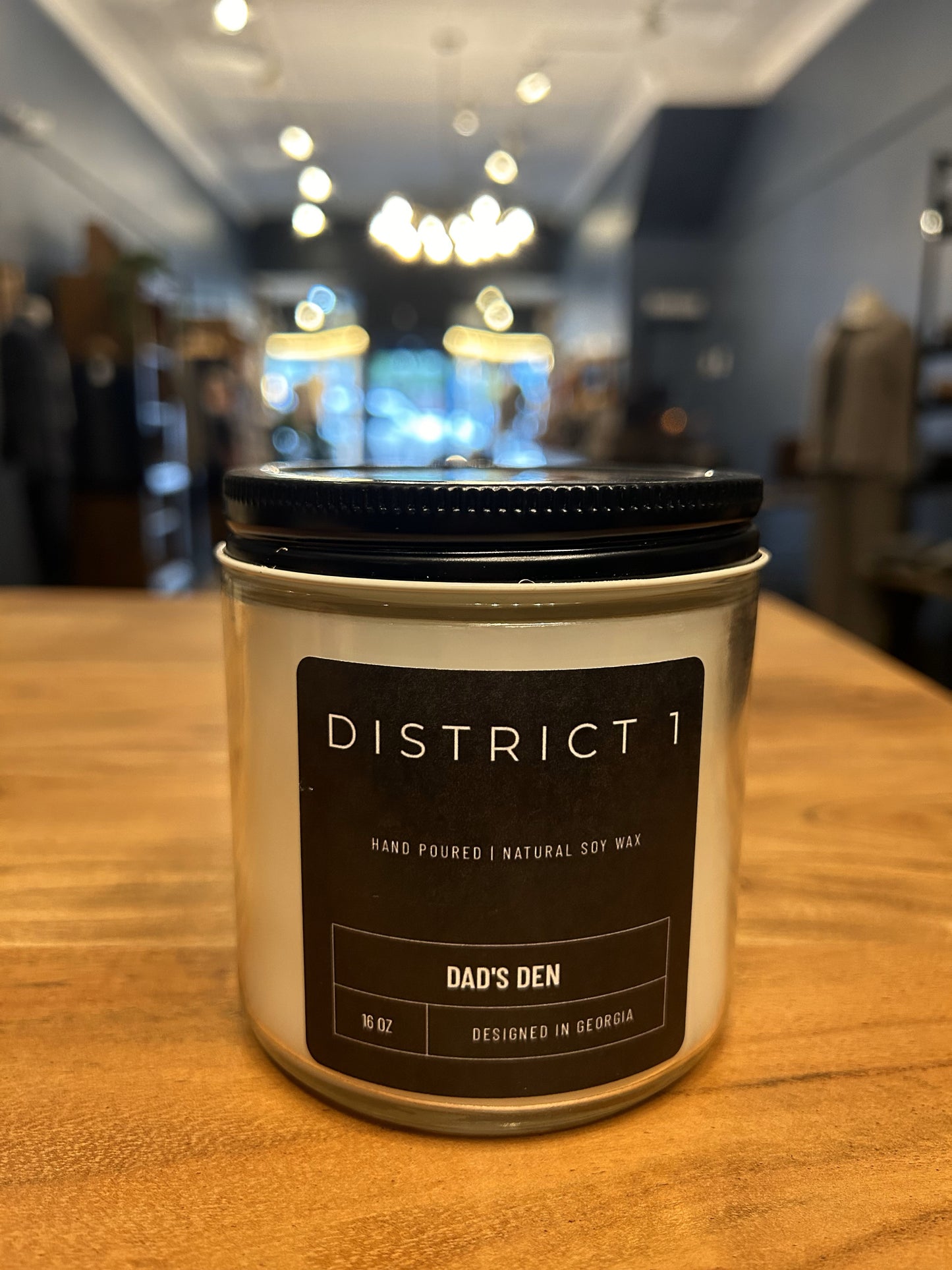 Dad's Den Candle 8oz